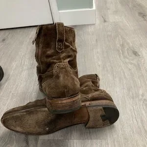 John Varvatos Fleetwood suede boot. Size 10 EU 43 John Varvatos | Shoes | John Varvatos Fleetwood Suede Boot  main image 2